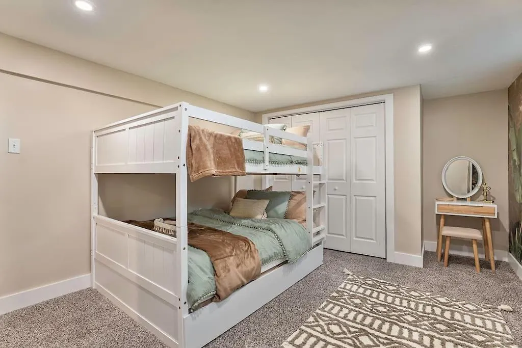 Holiday home New: Tulum Oasis In Denver W/ Hot Tub & Games United States