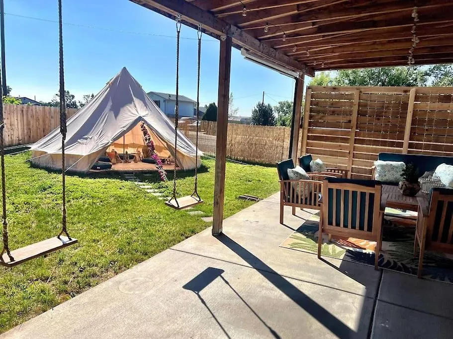 New: Tulum Oasis In Denver W/ Hot Tub & Games Holiday home